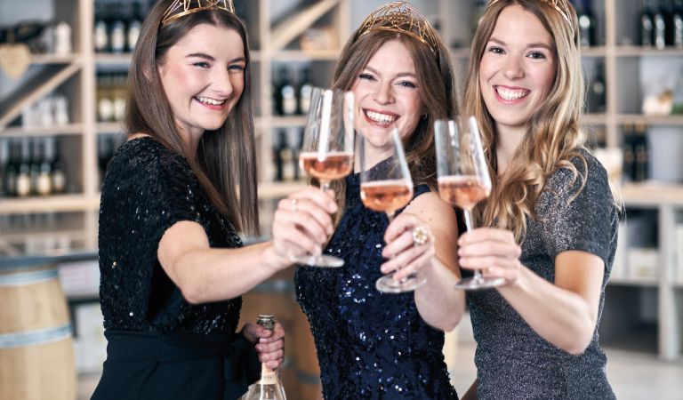 Bild - Eure MajestÃ¤t | Wer regiert den Wein?