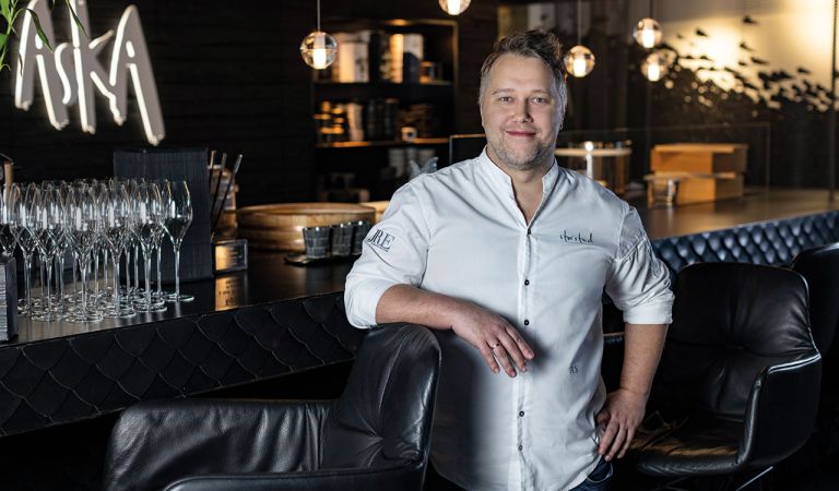 Bild - Interview mit Anton Schmaus, Chefkoch der â€žMannschaftâ€œ